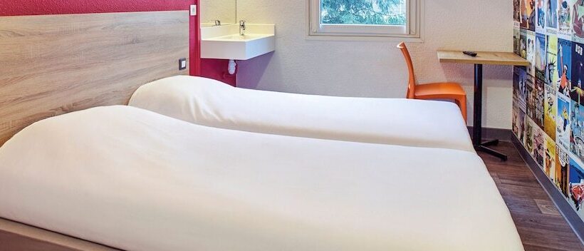 스탠다드 룸, F1 Evry A6