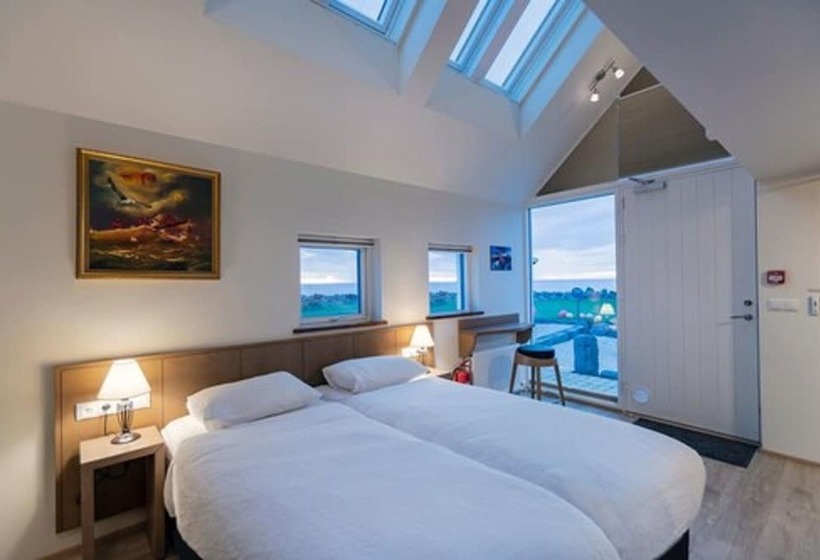 اتاق سوپریور, Hlid Fisherman S Village