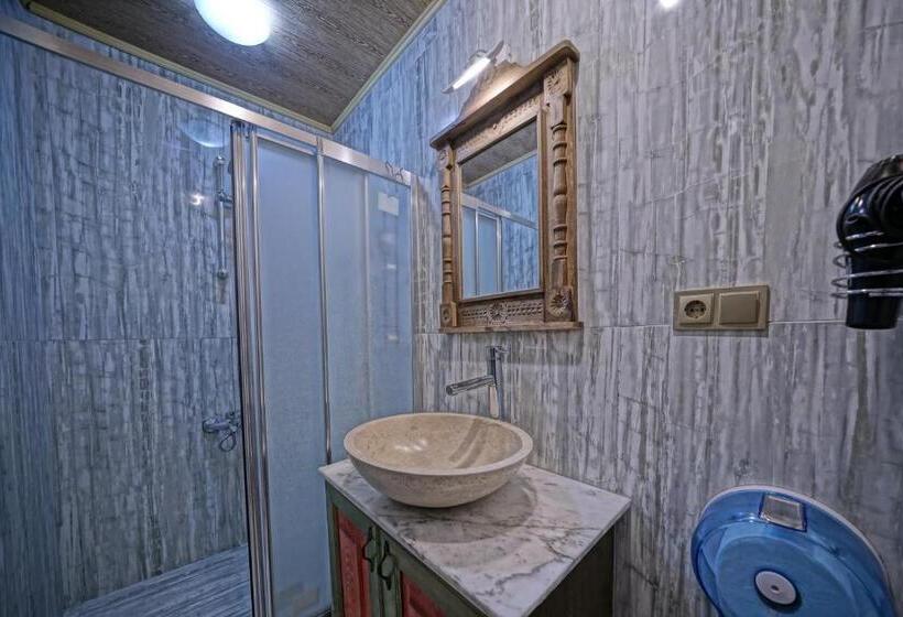 غرفة قياسية, Kayatas Cave Suites