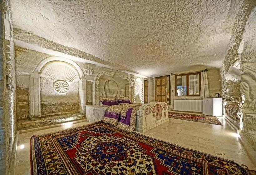 اتاق لوکس, Kayatas Cave Suites