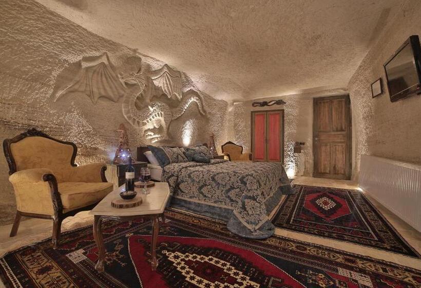 اتاق استاندارد با تخت بزرگ, Kayatas Cave Suites