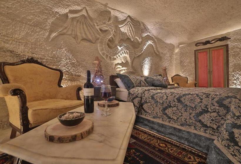 اتاق استاندارد با تخت بزرگ, Kayatas Cave Suites