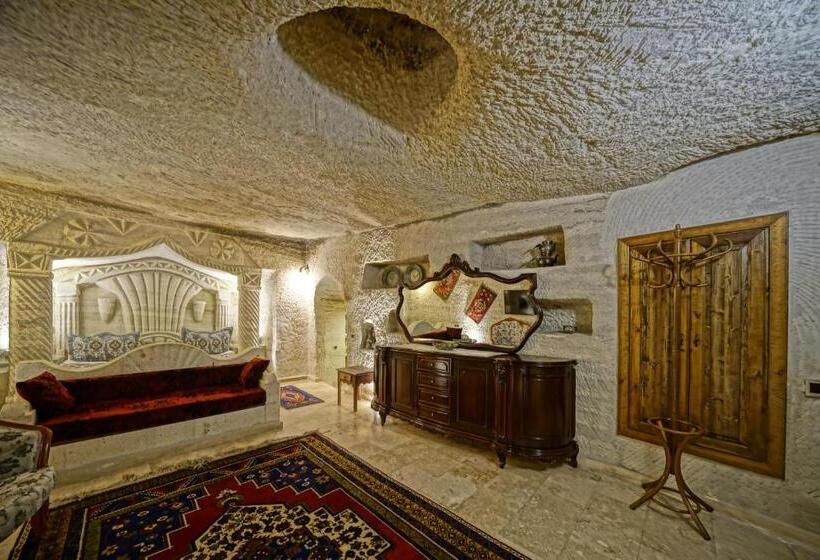 اتاق لوکس, Kayatas Cave Suites