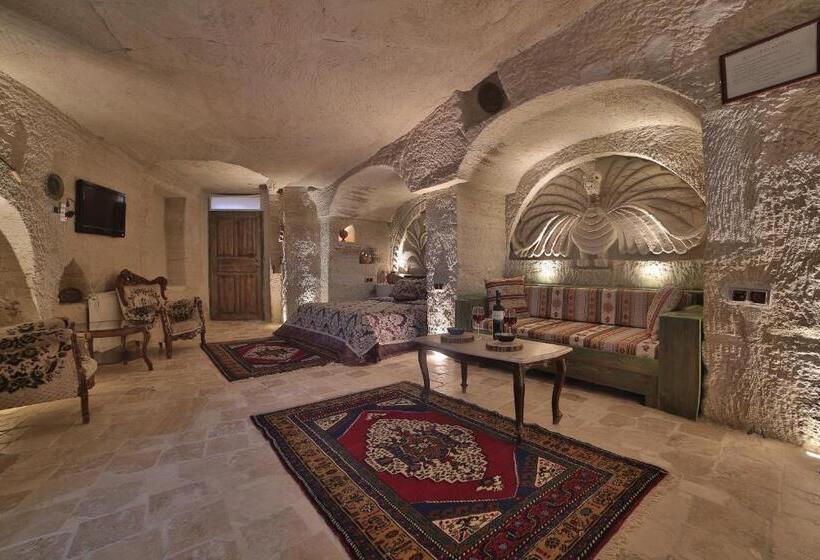 غرفة قياسية سرير كينج, Kayatas Cave Suites