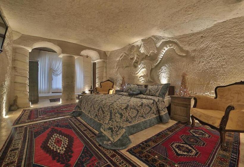 اتاق استاندارد با تخت بزرگ, Kayatas Cave Suites