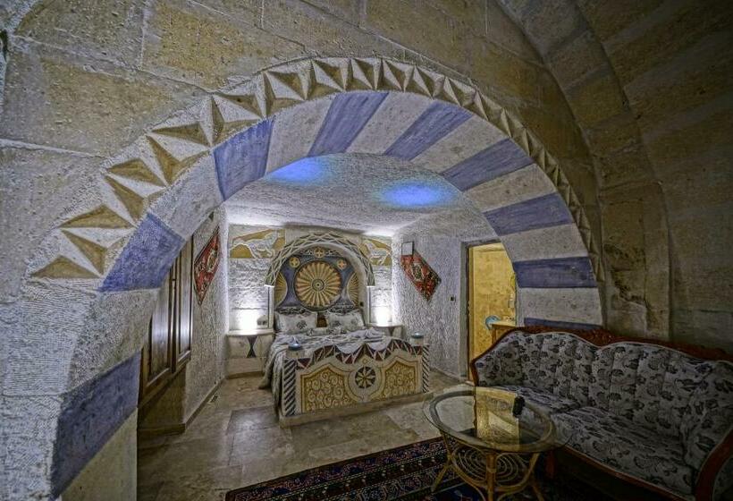 غرفة قياسية, Kayatas Cave Suites