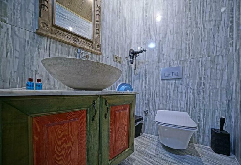 اتاق استاندارد, Kayatas Cave Suites