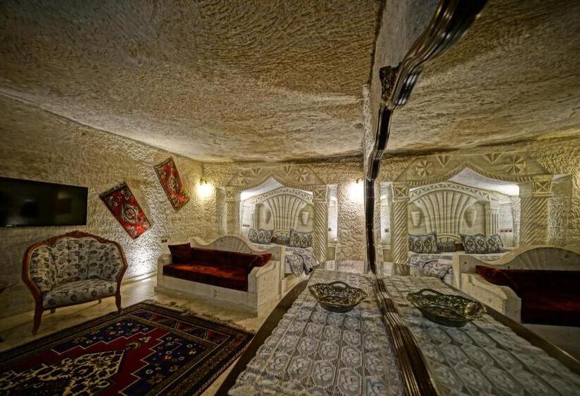 اتاق لوکس, Kayatas Cave Suites