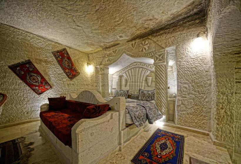 اتاق لوکس, Kayatas Cave Suites