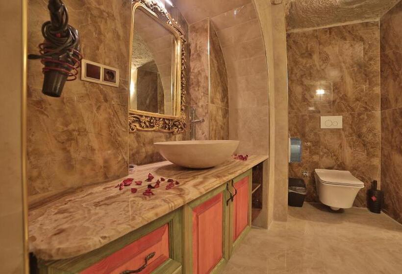 غرفة قياسية سرير كينج, Kayatas Cave Suites