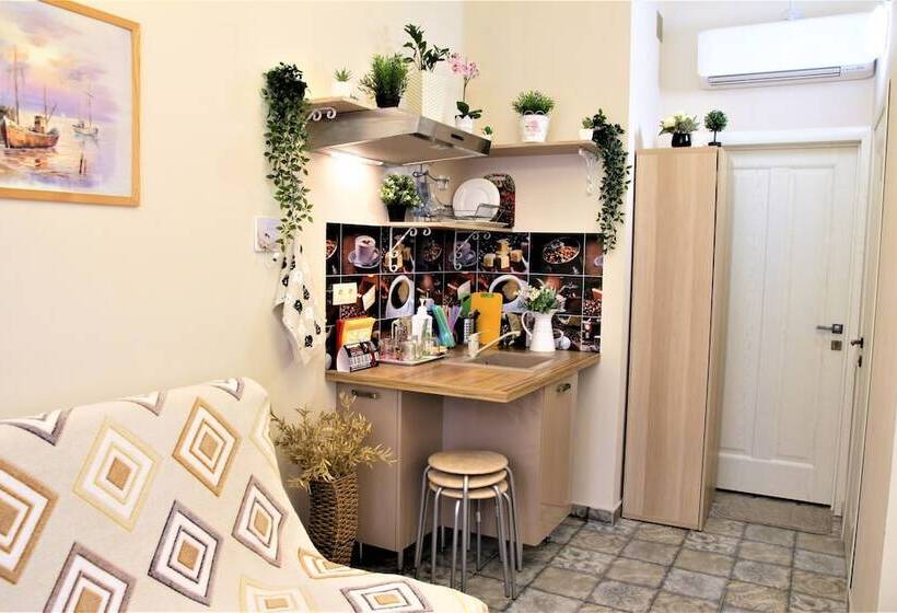 חדר קומפורט, Melange