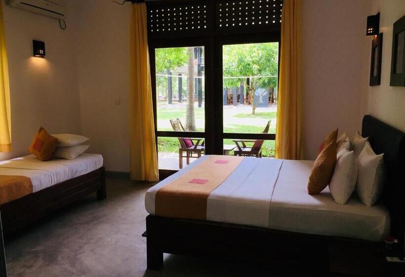 Трехместный Номер Deluxe, Nil Diya Mankada Safari Lodge