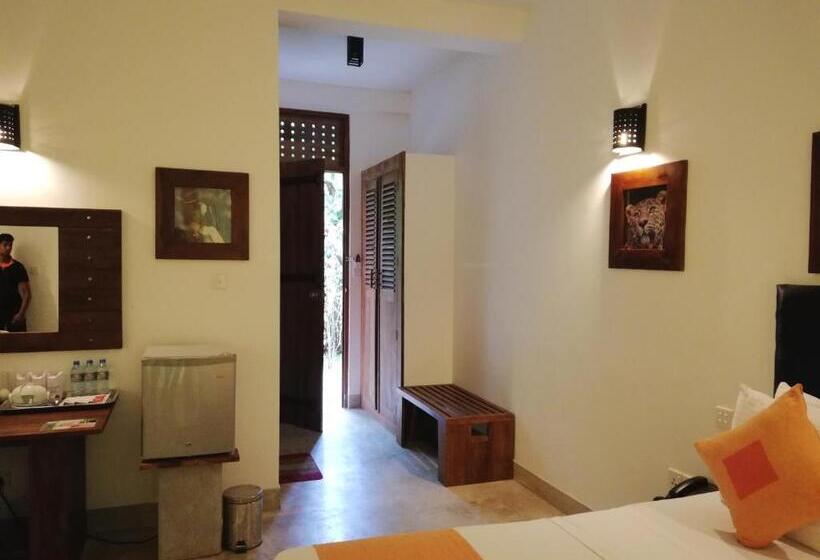 Трехместный Номер Deluxe, Nil Diya Mankada Safari Lodge