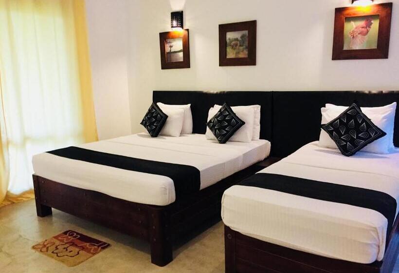 Трехместный Номер Deluxe Вид на Сад, Nil Diya Mankada Safari Lodge