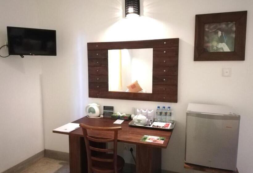 اتاق استاندارد سه نفره, Nil Diya Mankada Safari Lodge