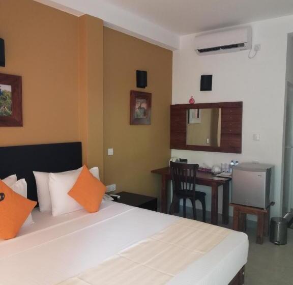 Номер Стандарт, Nil Diya Mankada Safari Lodge