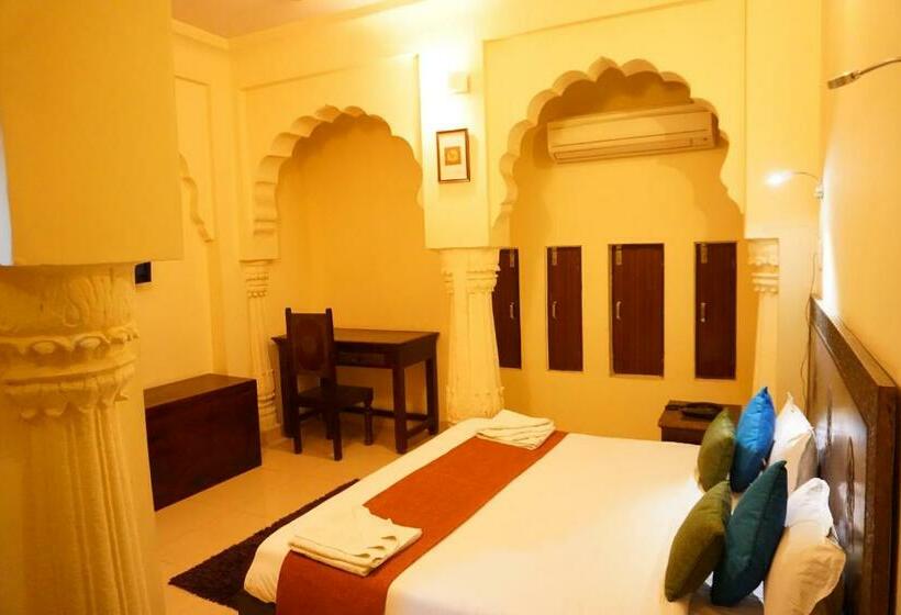 デラックスルーム, Nirvana Home