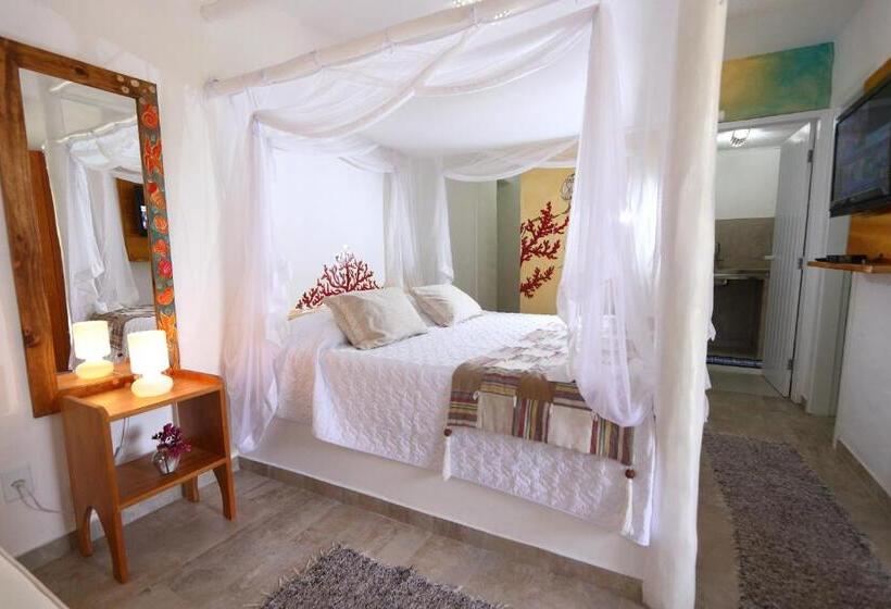 بنجلو قياسى, Pousada Rigatoni