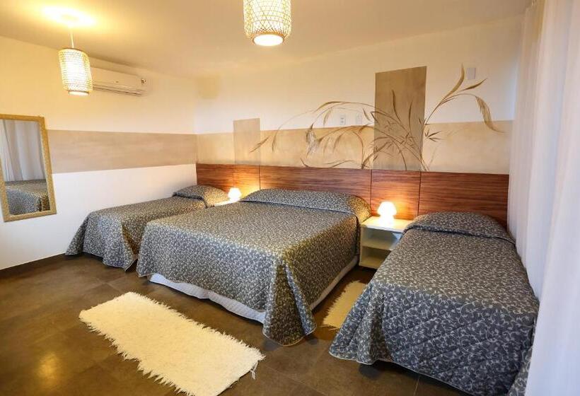 غرفة قياسية رباعية, Pousada Rigatoni