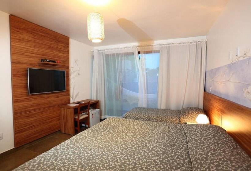 غرفة سوبيريور ثلاثية, Pousada Rigatoni