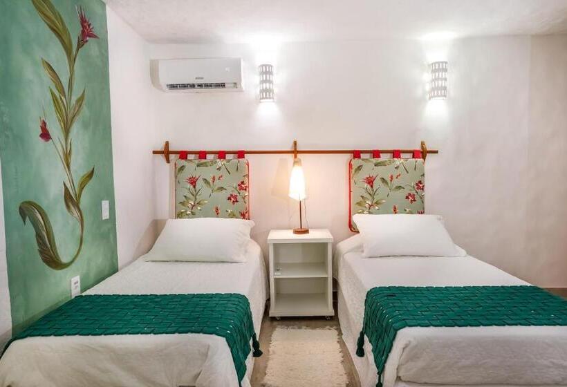 بنجلو قياسى, Pousada Rigatoni