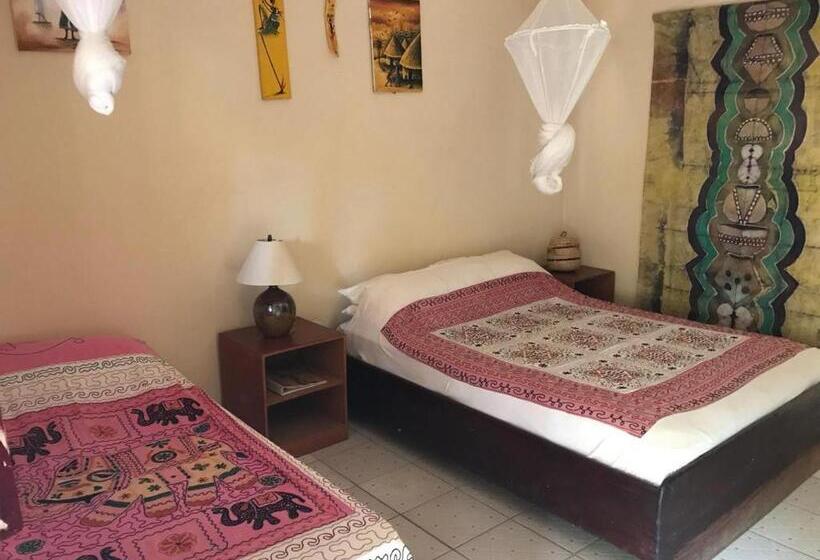 اتاق استاندارد با چشمانداز باغ, The Gunjur Project Lodge