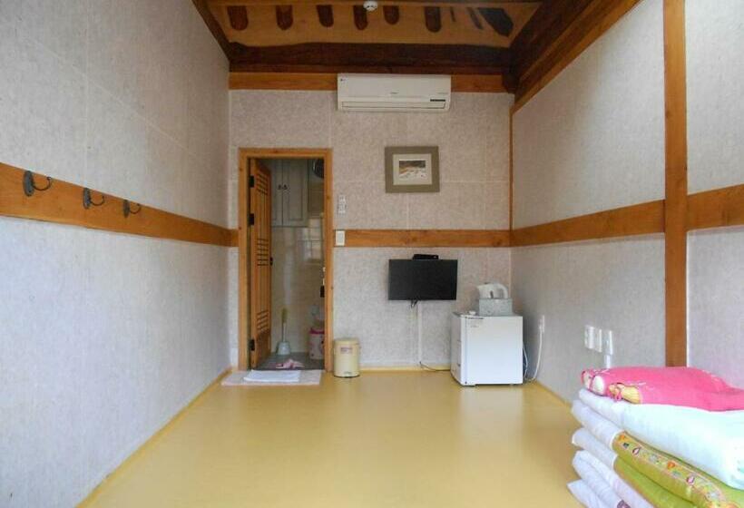 غرفة عائلية, Happiness Full Hanok Guesthouse