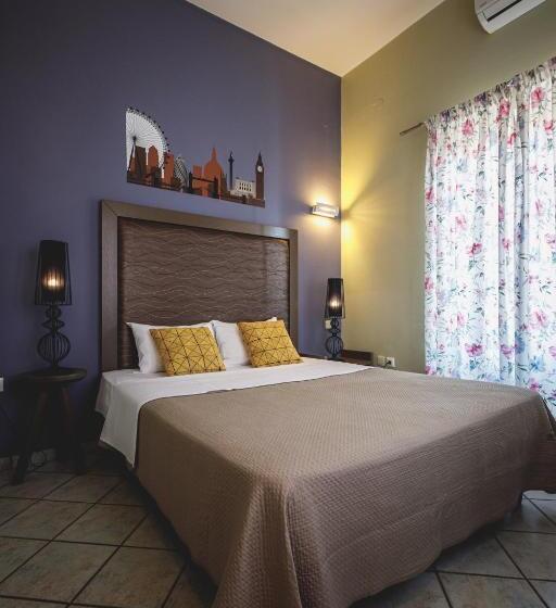 חדר משפחתי, Porto Bello Nafplio