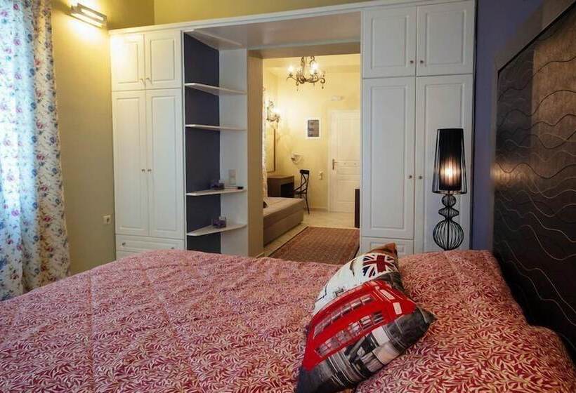 חדר משפחתי, Porto Bello Nafplio