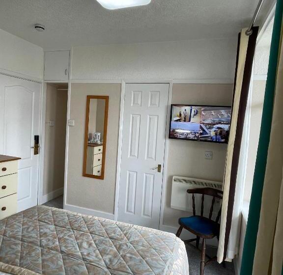 חדר סטנדרט עם מרפסת, Queens Hotel, Skegness