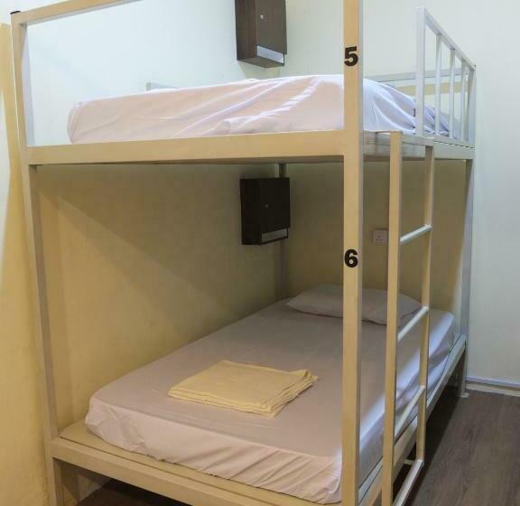 מיטה בחדר משותף, Muntri House   Hostel