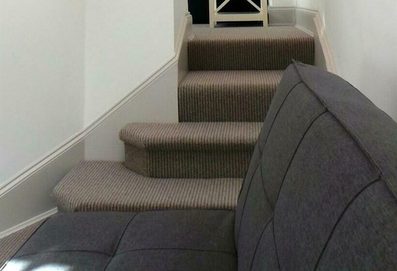 اتاق استاندارد با تخت بزرگ, Antler Guest House