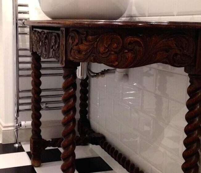 اتاق استاندارد, Antler Guest House