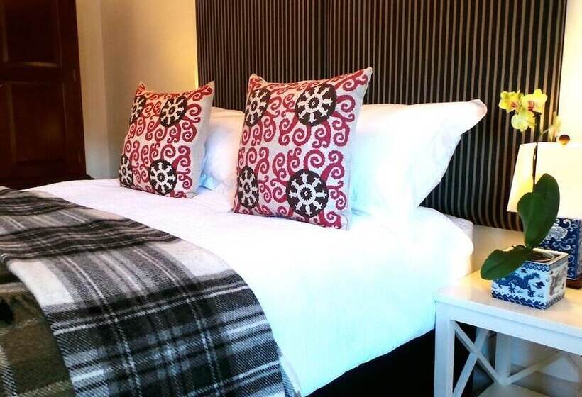 اتاق استاندارد, Antler Guest House