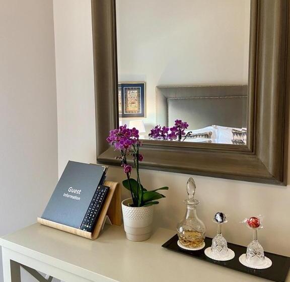 اتاق استاندارد, Antler Guest House