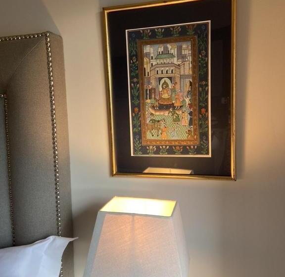 اتاق استاندارد, Antler Guest House