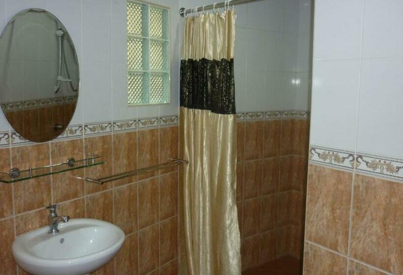 Номер Deluxe, Blue Rock Beach Resort