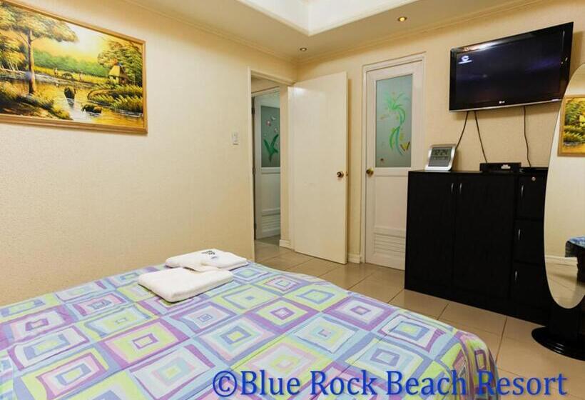 Полулюкс, Blue Rock Beach Resort