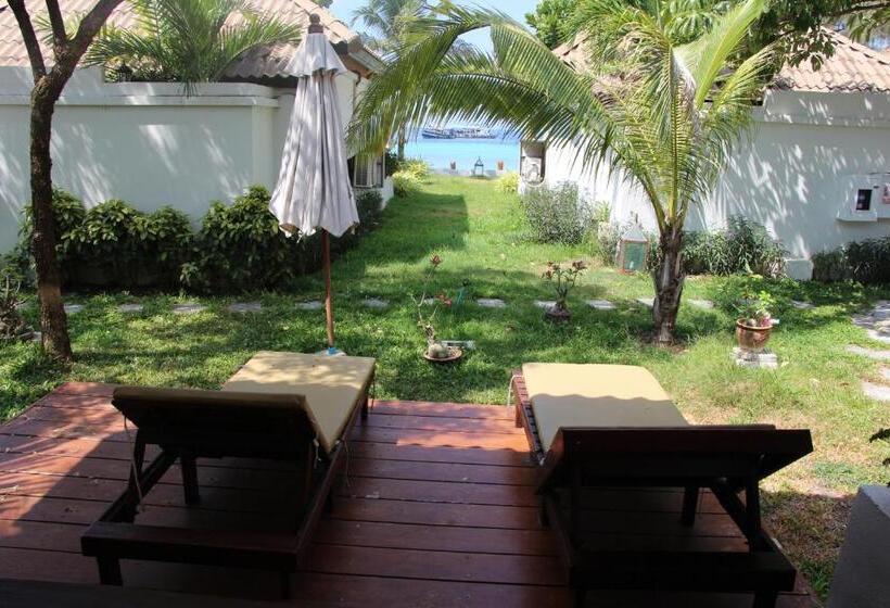 オーシャンビューのスタンダードバンガロー, Bundhaya Villas