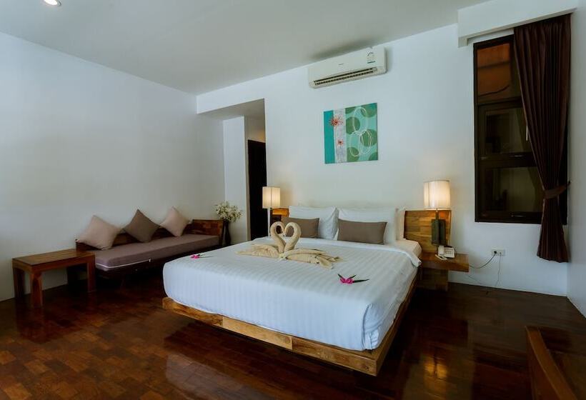 バルコニー付きデラックスルーム, Bundhaya Villas