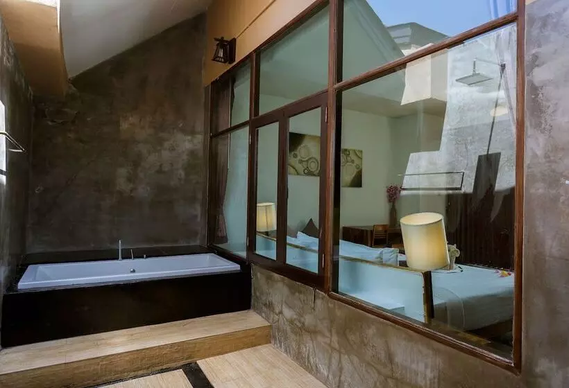 デラックスルーム, Bundhaya Villas
