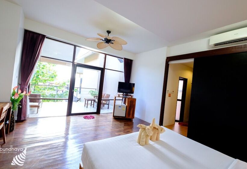 デラックスルーム, Bundhaya Villas