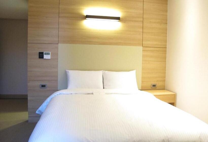 Quarto Familiar, Acube Hotel Dongdaemun