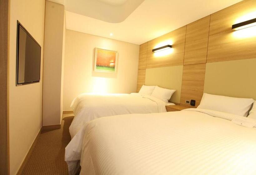 Escritório Estándar, Acube Hotel Dongdaemun