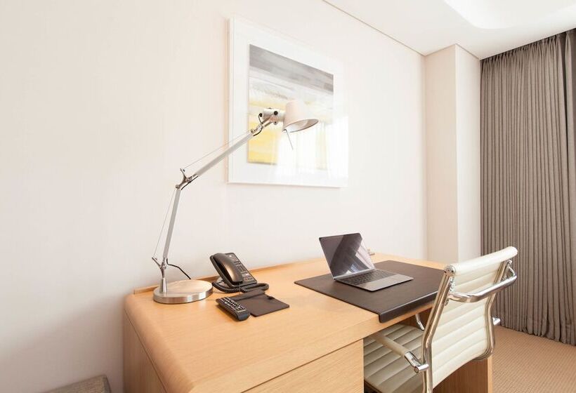 Quarto Familiar, Acube Hotel Dongdaemun