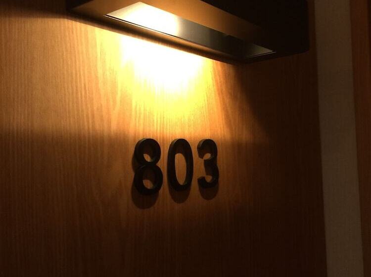 Quarto Familiar, Acube Hotel Dongdaemun