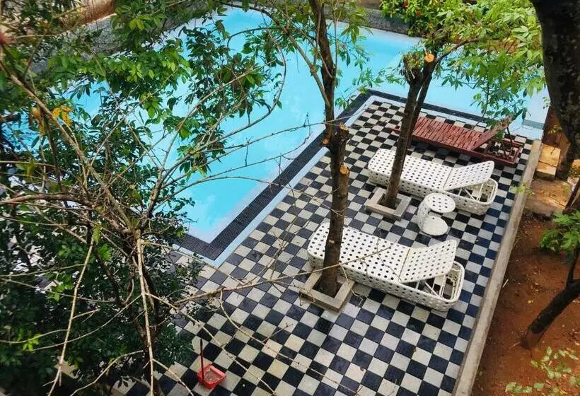 デラックストリプルルーム, Alikele Hotel & Resort