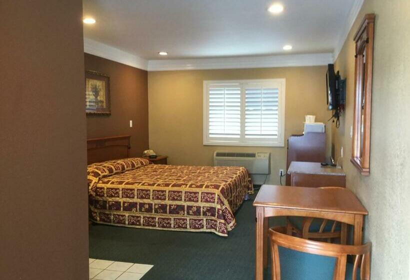 חדר סטנדרט עם מיטת קינג, Beverly Inn