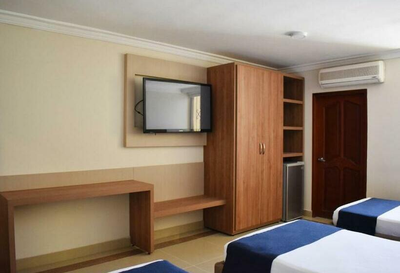 标准三人间, Caribe 79