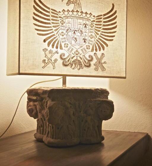 اتاق لوکس با وان آب گرم, Torre Del Parco